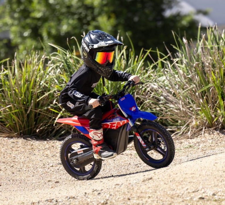 RFN Warrior SX E250 - racing to the finish